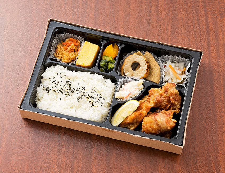 彩り唐揚げ弁当